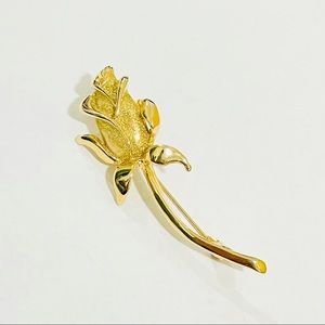 Gold Rose 🌹 Brooch/Pin